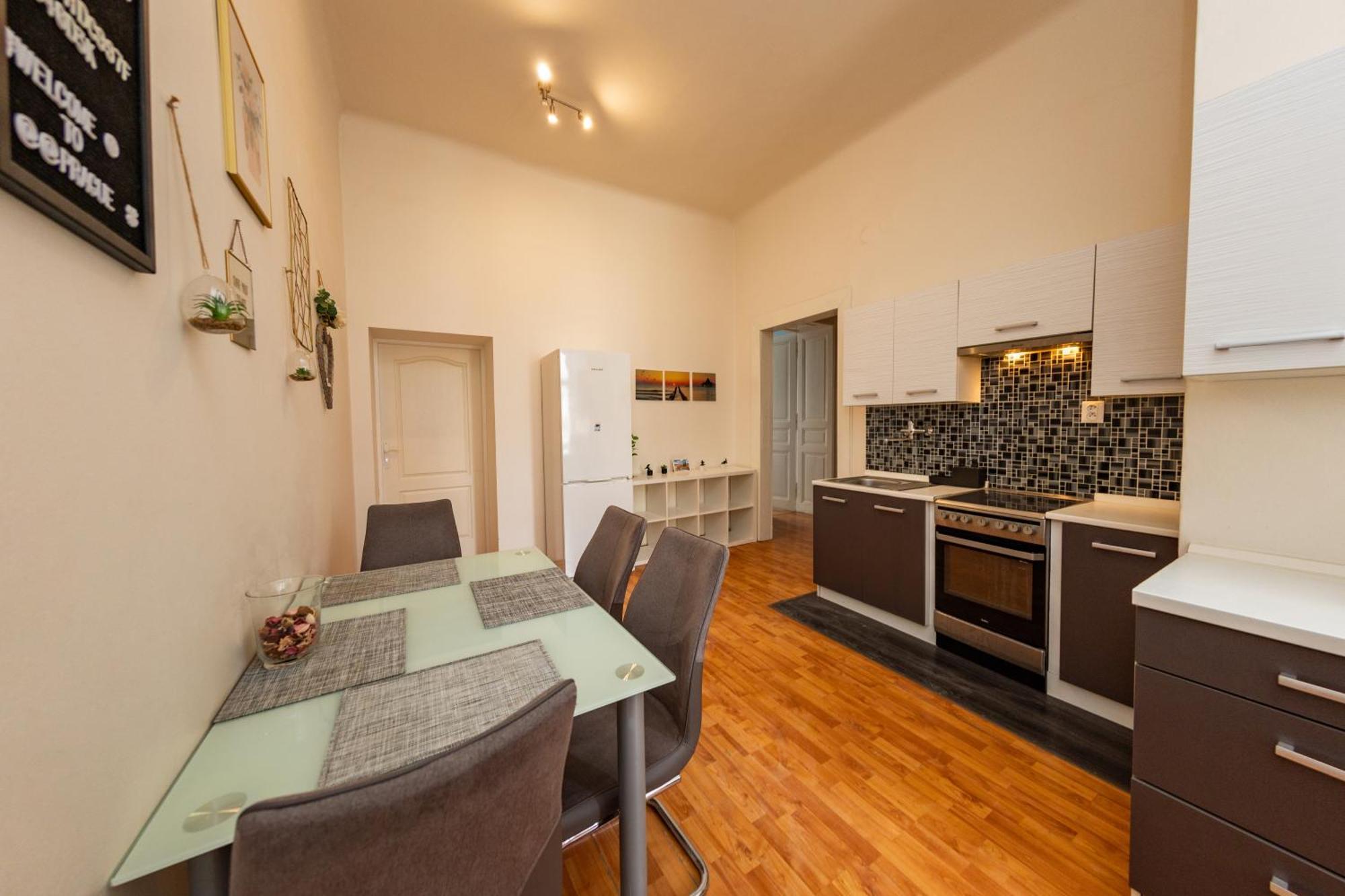 I.P.Pavlova Apartment ปราก ภายนอก รูปภาพ
